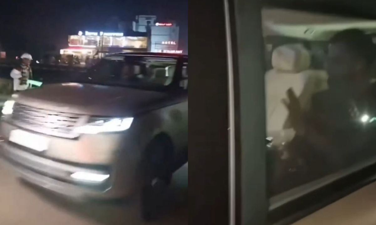 MS Dhoni Drives Virat Kohli in Ranchi