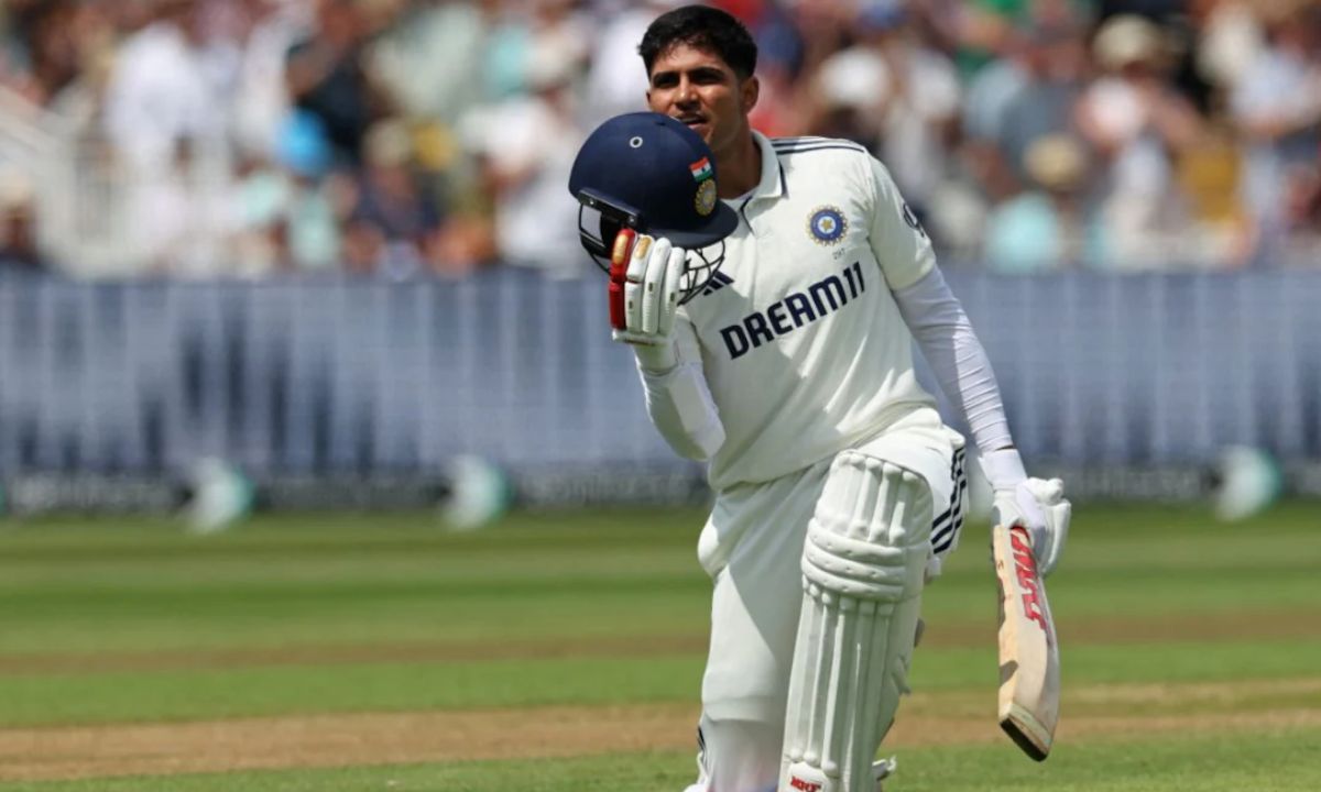 Shubman Gill Babar Azam Record