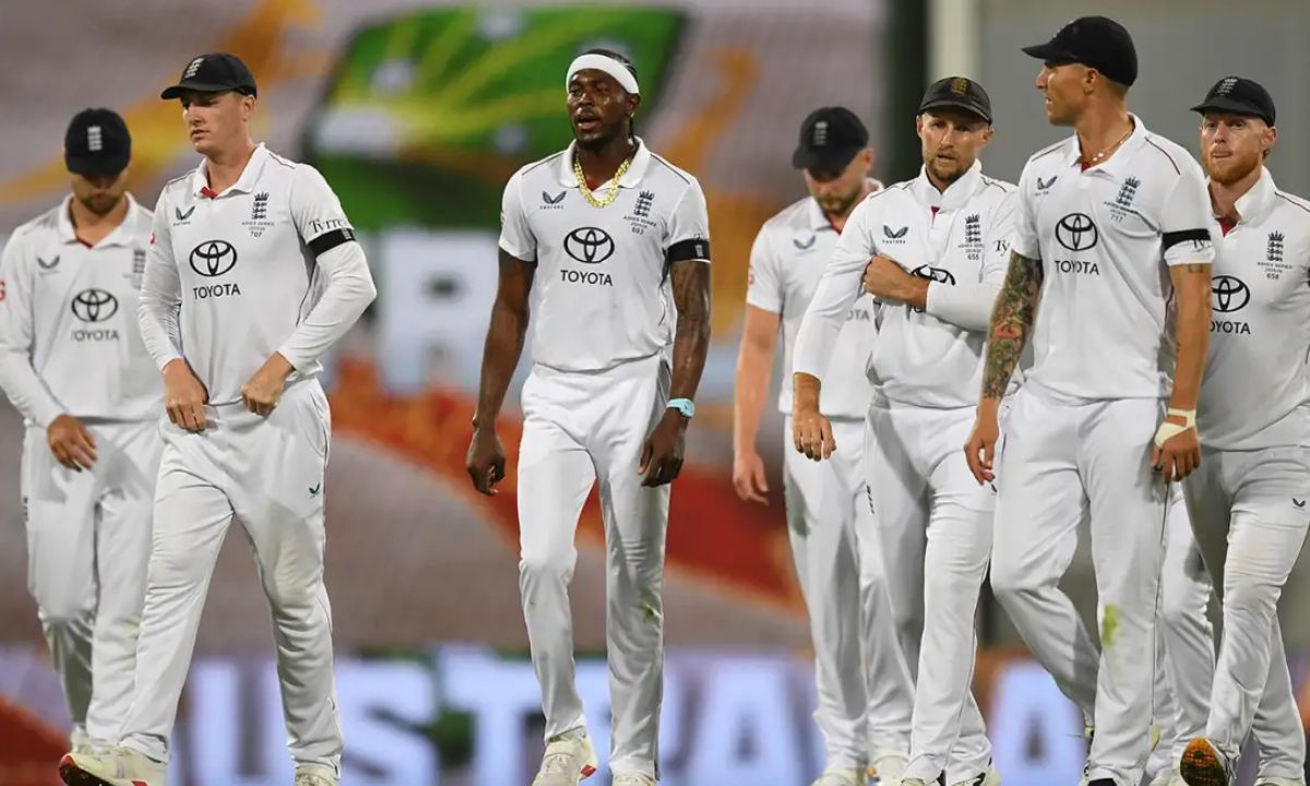 Mark Wood ruled out from Ashes