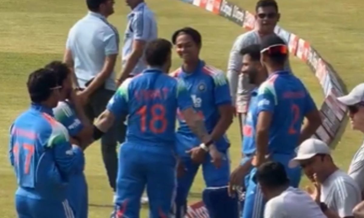 Virat Kohli fun with Yashasvi Jaiswal