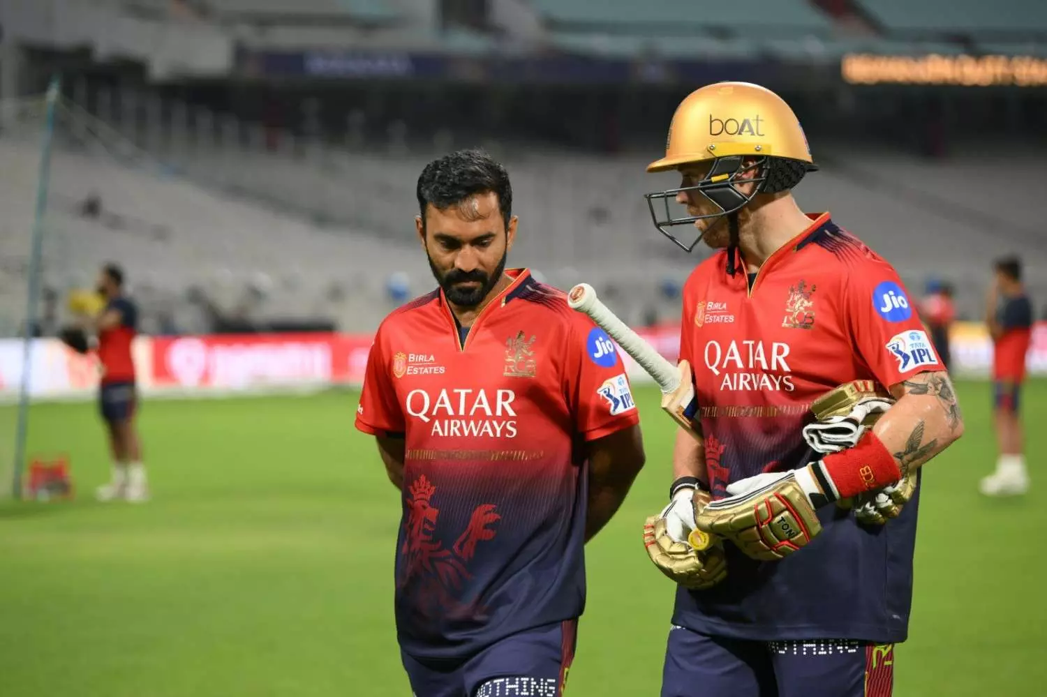 Dinesh Karthik Joins Rcb Camp